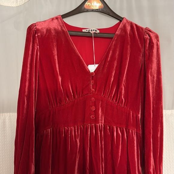 Boden NWT Red Velvet Dress - Picture 3 of 6